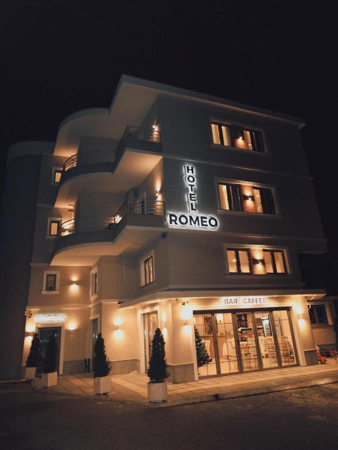 Hotel Romeo Korce Exterior foto