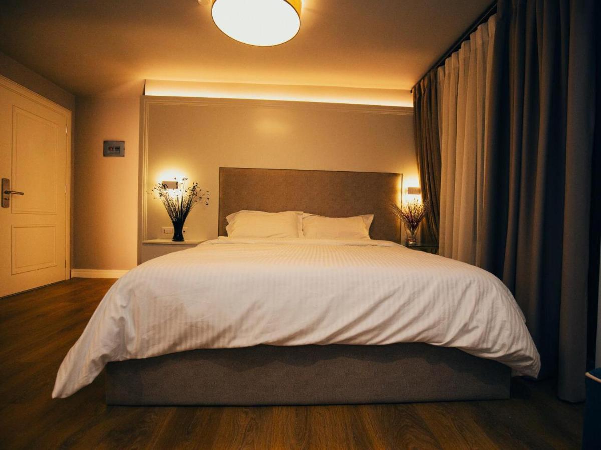 Hotel Romeo Korce Exterior foto