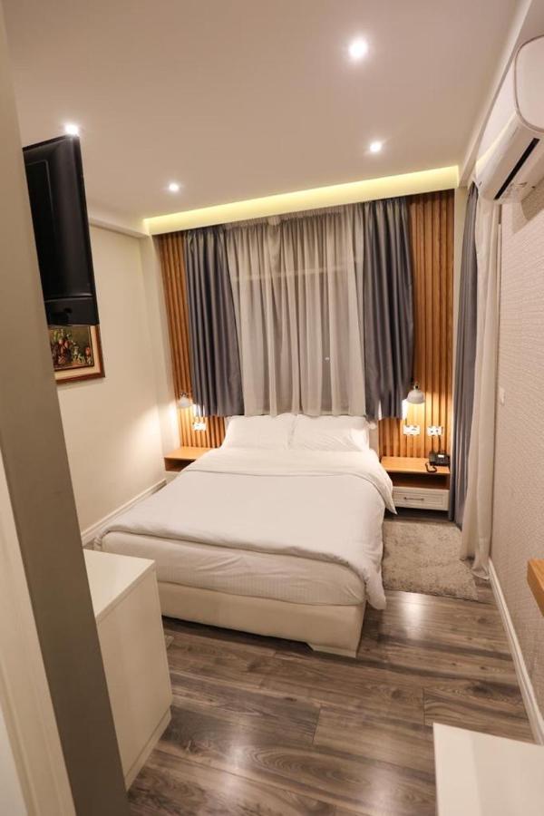 Hotel Romeo Korce Exterior foto