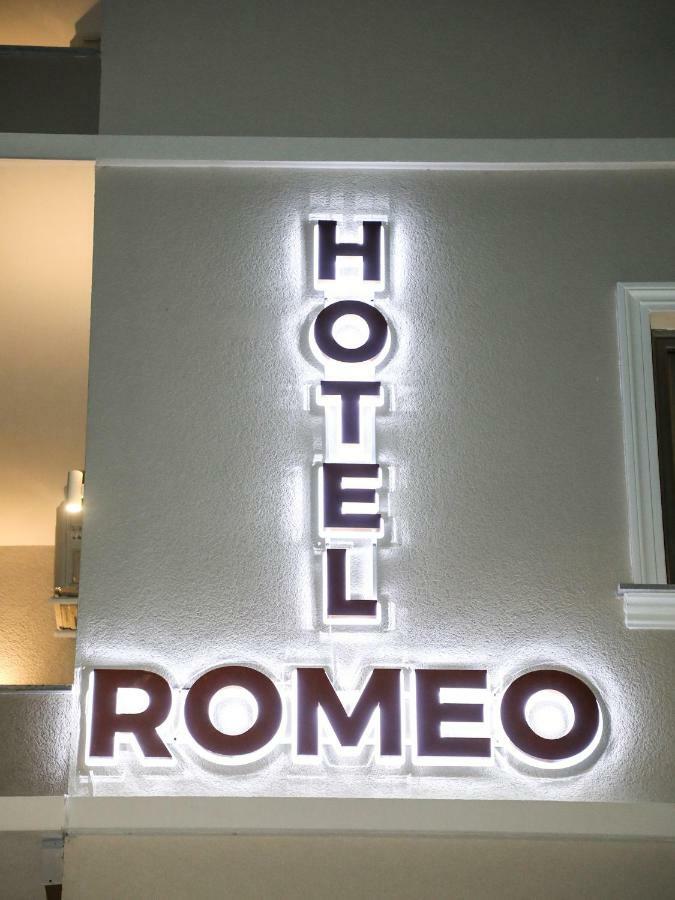 Hotel Romeo Korce Exterior foto