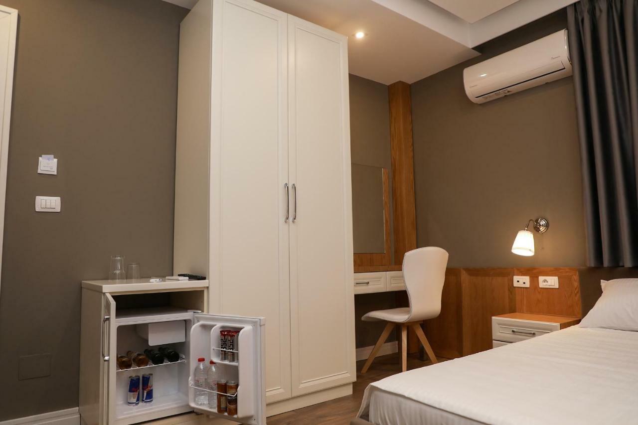 Hotel Romeo Korce Exterior foto